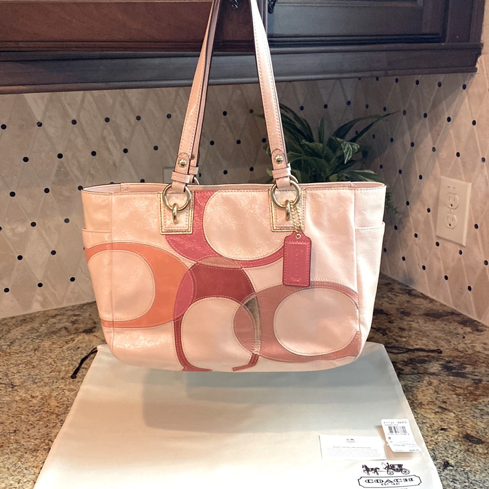 COACH NEW with tags patent & 4 suede leather c’s on melon pink tote.  #F17127